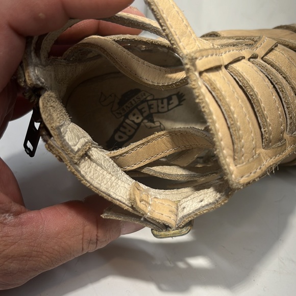 Women's Freebird By Steven Tan Stair Strappy Ankle Bootie Size 6m - Picture 3 of 6